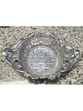 1998 Arthur Court Basket Weave Bunny Rabbit Bowl, Great For Spring And Easter